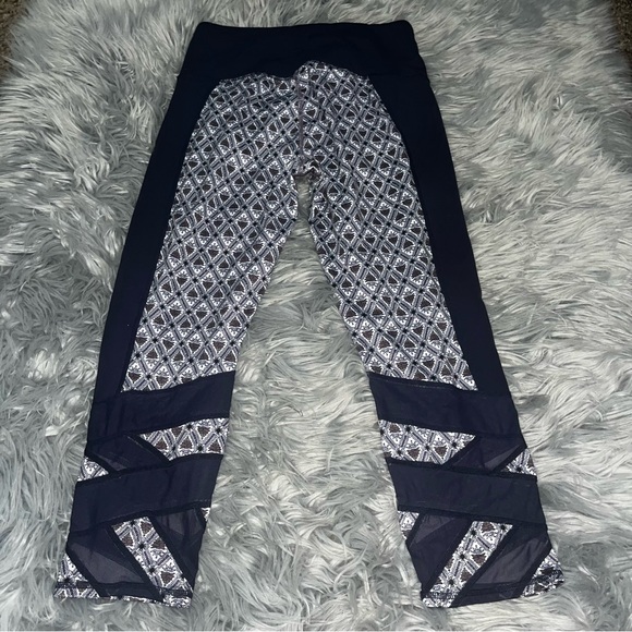 Athleta Cropped Leggings - Picture 2 of 2